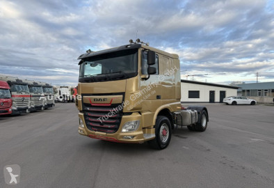 Cabeza tractora DAF