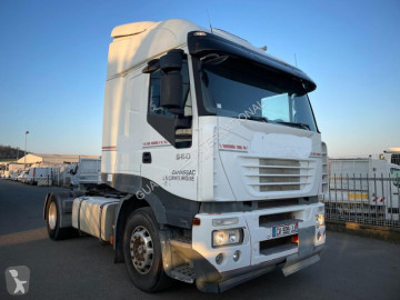 Traktor Iveco