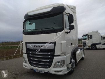 Cabeza tractora DAF