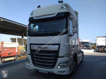 Cabeza tractora DAF