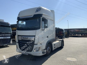 Cabeza tractora DAF