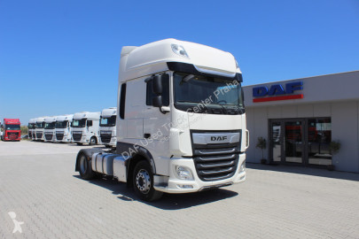 Cabeza tractora DAF