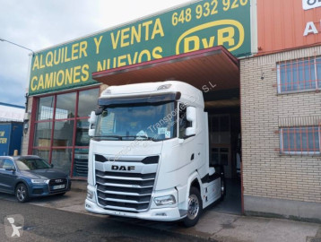 Traktor DAF ny