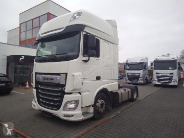 Traktor DAF