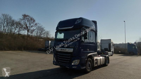 Traktor DAF