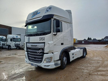 Cabeza tractora DAF