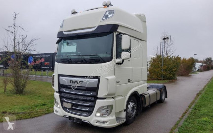 Cabeza tractora DAF