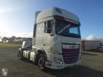 Traktor DAF