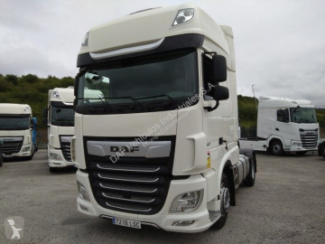 Tracteur DAF