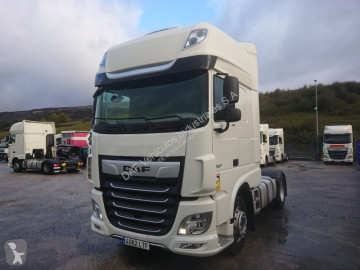 Cabeza tractora DAF