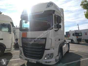 Cabeza tractora DAF