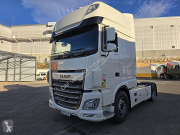 Cabeza tractora DAF