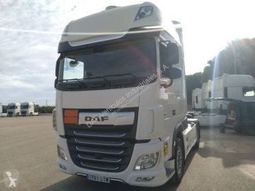 Cabeza tractora DAF