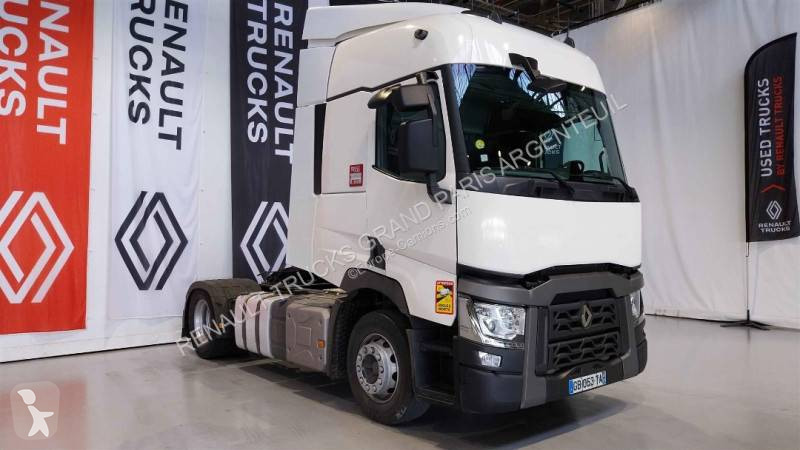 Traktor Renault