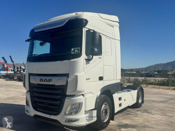 Cabeza tractora DAF