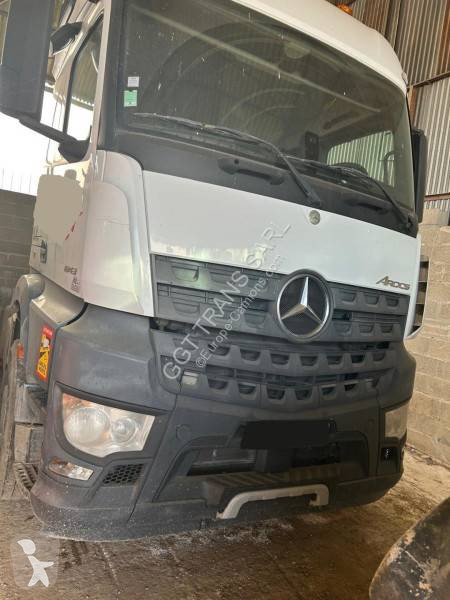 Tractor Mercedes
