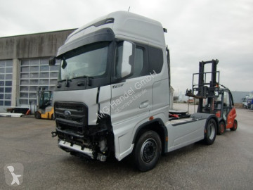 Traktor Ford