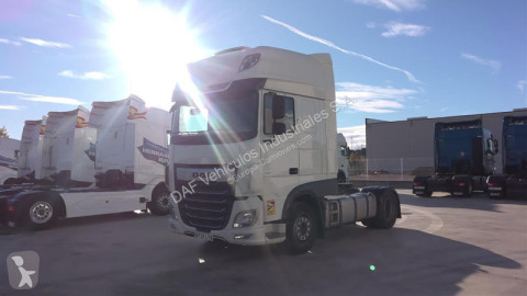 Tracteur DAF