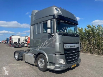 Traktor DAF