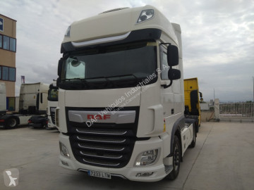 Traktor DAF