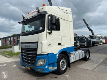 Traktor DAF