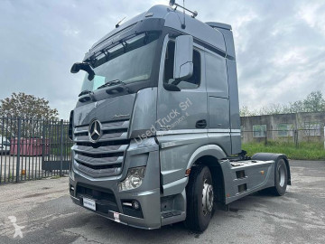 Tracteur Mercedes