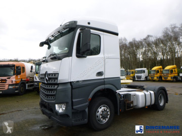 Traktor Mercedes