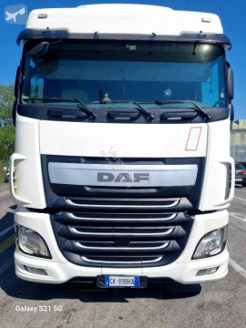 Traktor DAF