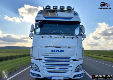Traktor DAF XF