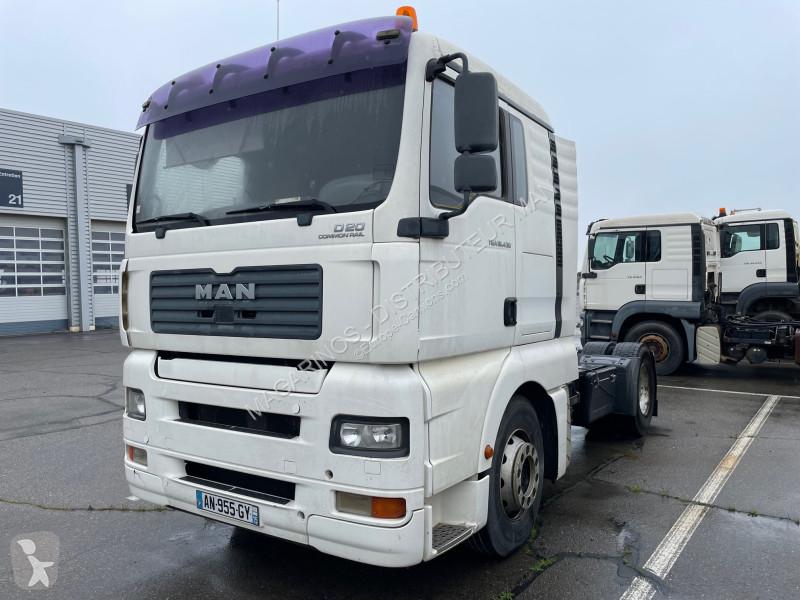 Traktor MAN 18.430