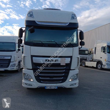 Traktor DAF XF 530 FT