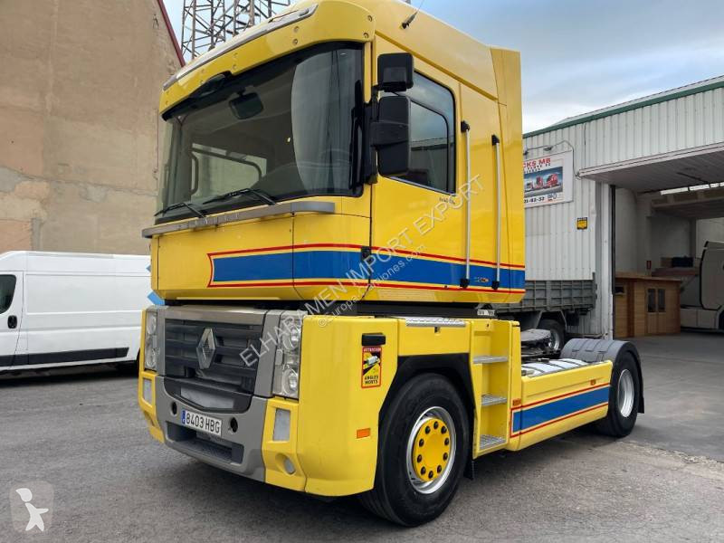 Traktor Renault
