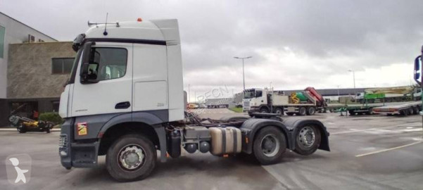 Tracteur convoi exceptionnel Mercedes