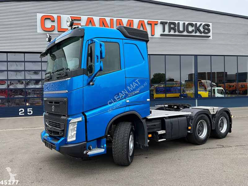 Traktor Volvo 6x4 Euro 6 Kiphydrauliek hefbare...