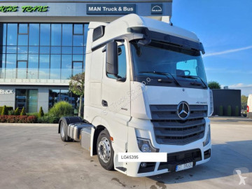 Mercedes
