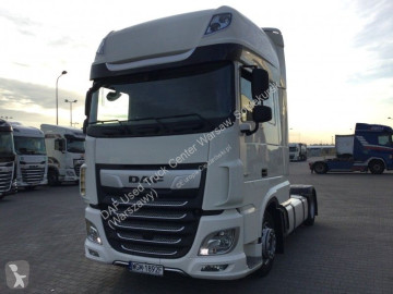 Cabeza tractora DAF