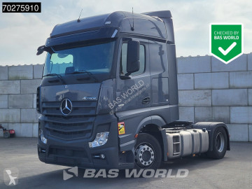 Traktor Mercedes