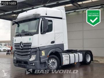 Traktor Mercedes