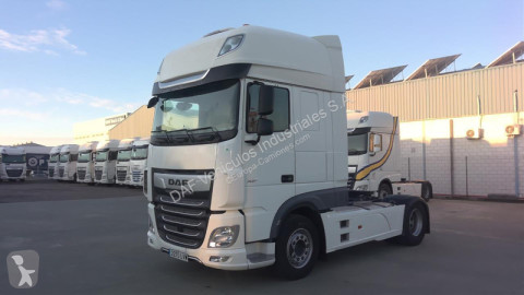 Tracteur DAF