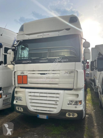 Tracteur DAF