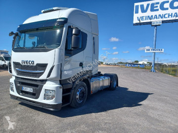 Traktor Iveco
