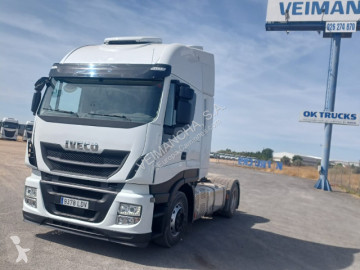 Traktor Iveco