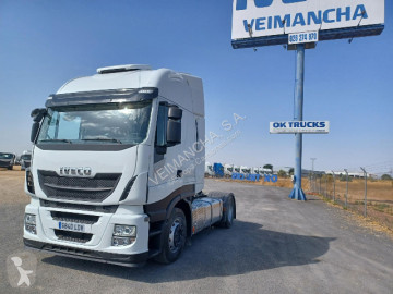 Traktor Iveco