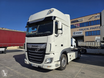 Tracteur DAF