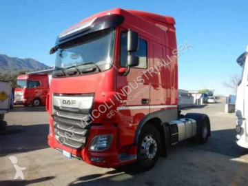 Tracteur DAF