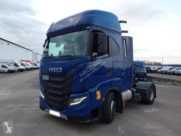 Tracteur Iveco