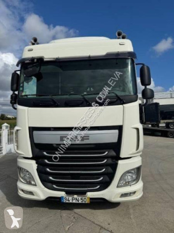 Tracteur DAF