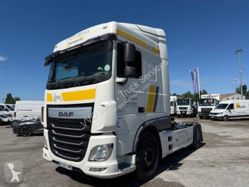 Traktor DAF XF 510