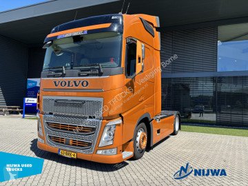 Traktor Volvo
