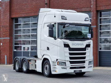 Cabeza tractora Scania